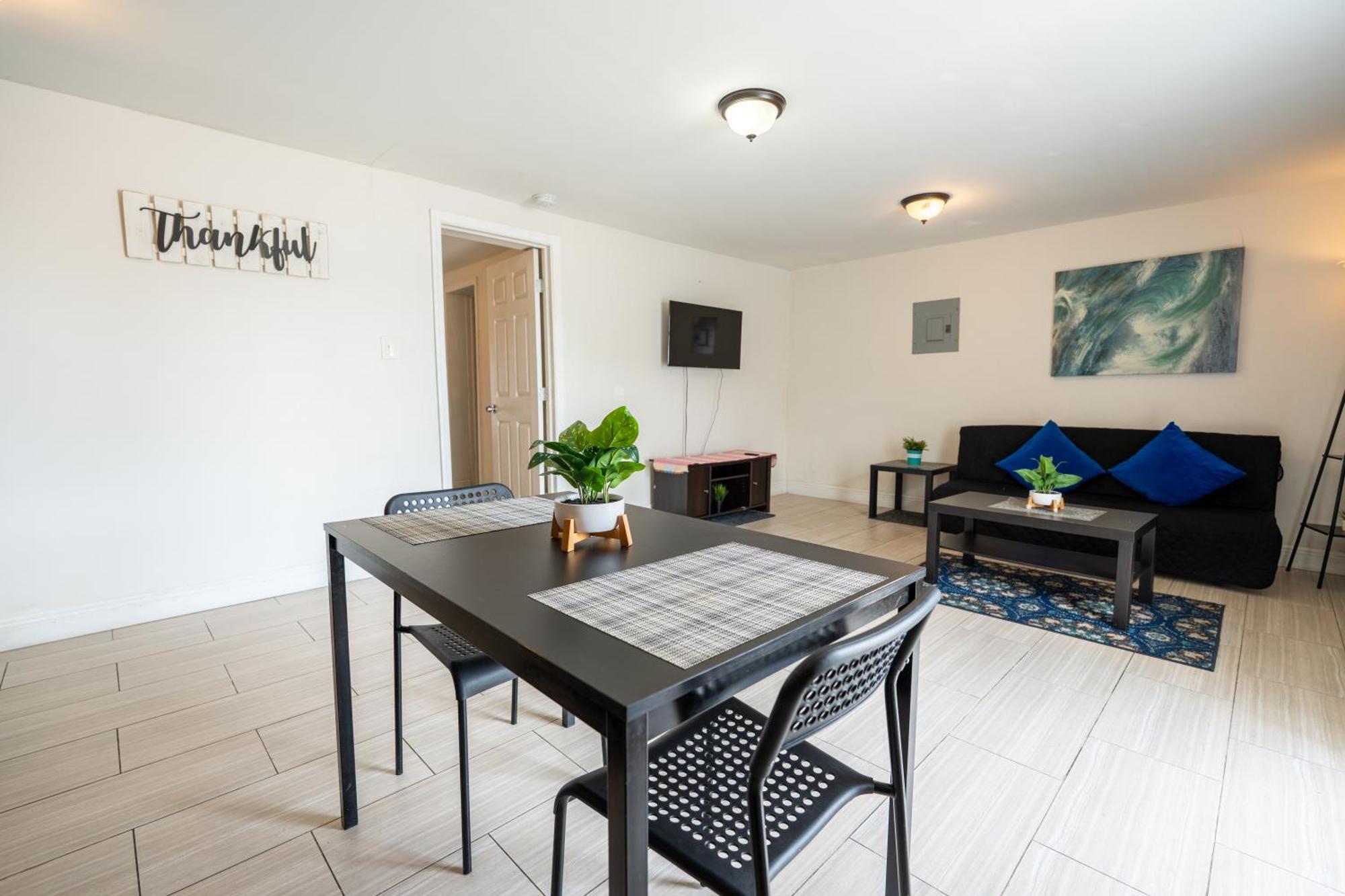 Cozy Private Apts In Hollywood By Hard Rock Casino! Экстерьер фото